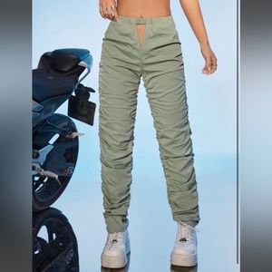 Green Ruffle Stacked Pants Size Medium